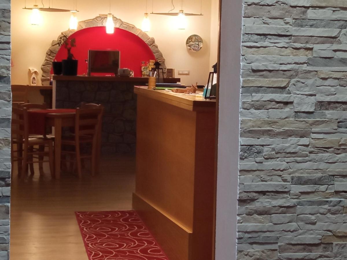 Guest House Caracas Лорика Екстериор снимка