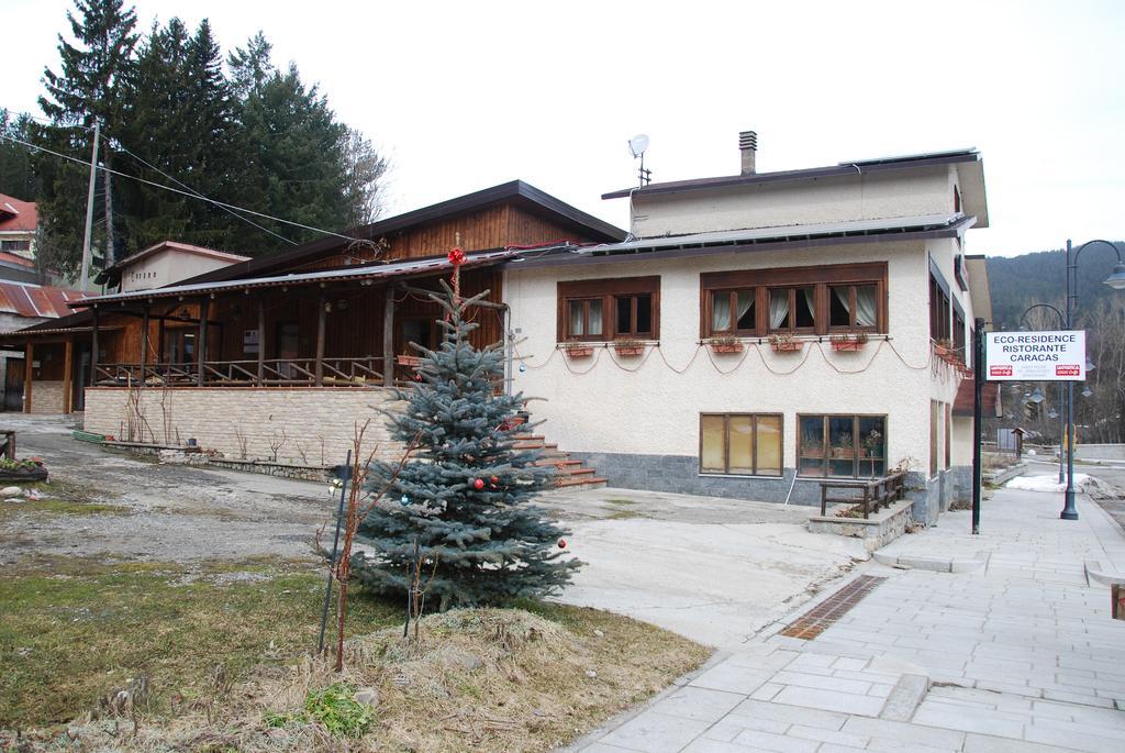 Guest House Caracas Лорика Екстериор снимка