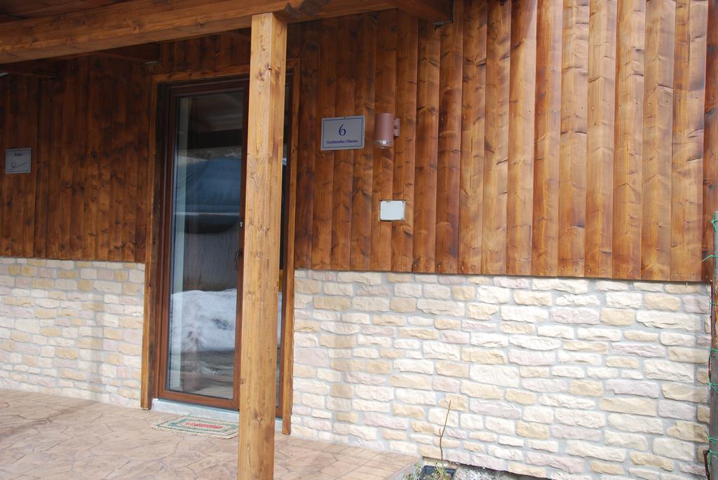 Guest House Caracas Лорика Екстериор снимка