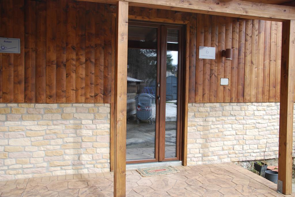 Guest House Caracas Лорика Екстериор снимка