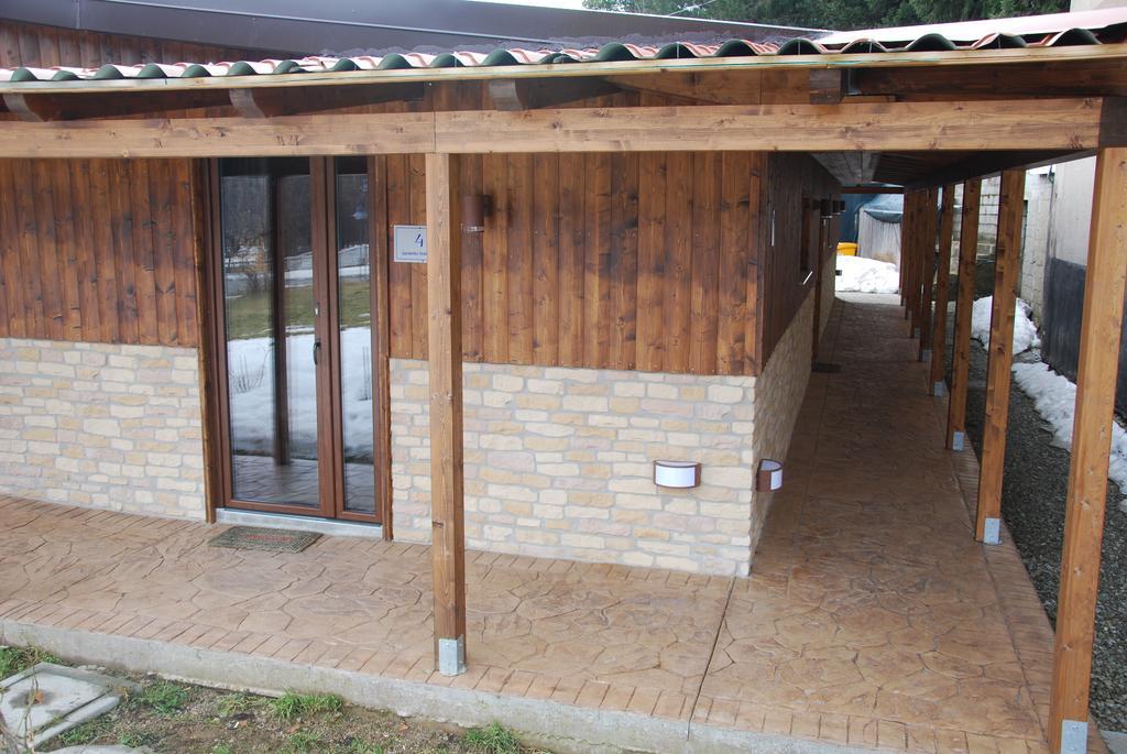 Guest House Caracas Лорика Екстериор снимка